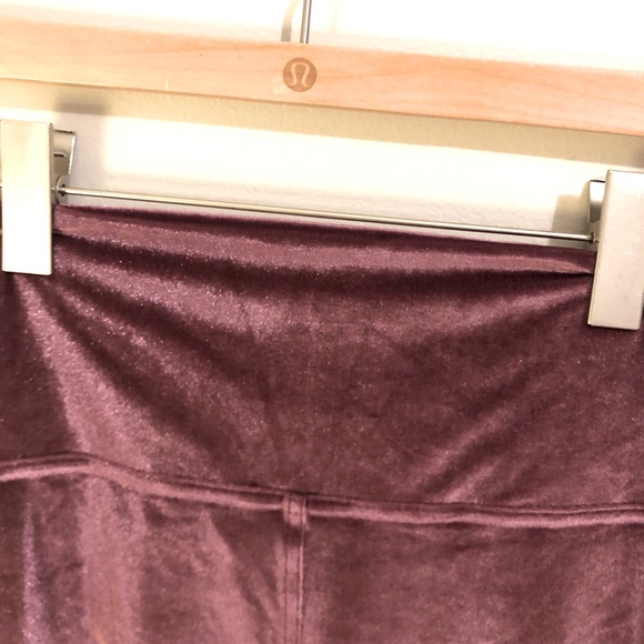 🆕 Lululemon 12 Velvet Wunder Lounge Tights High Rise Garnet Red NWT 28” length - Picture 8 of 13